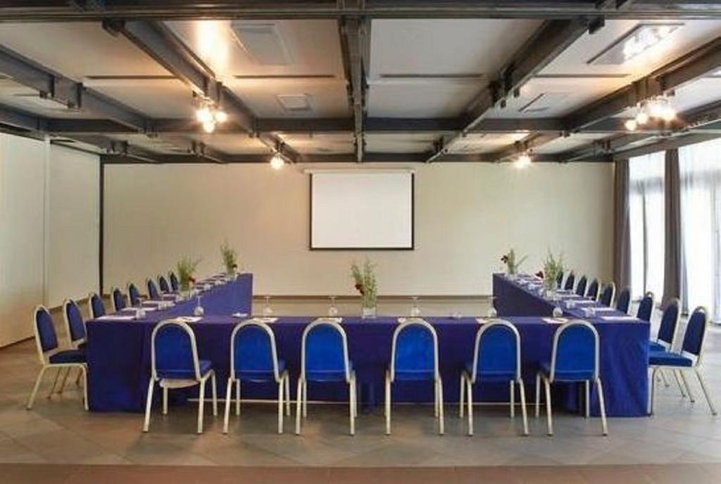 Douala Rabingha Hotel מראה חיצוני תמונה