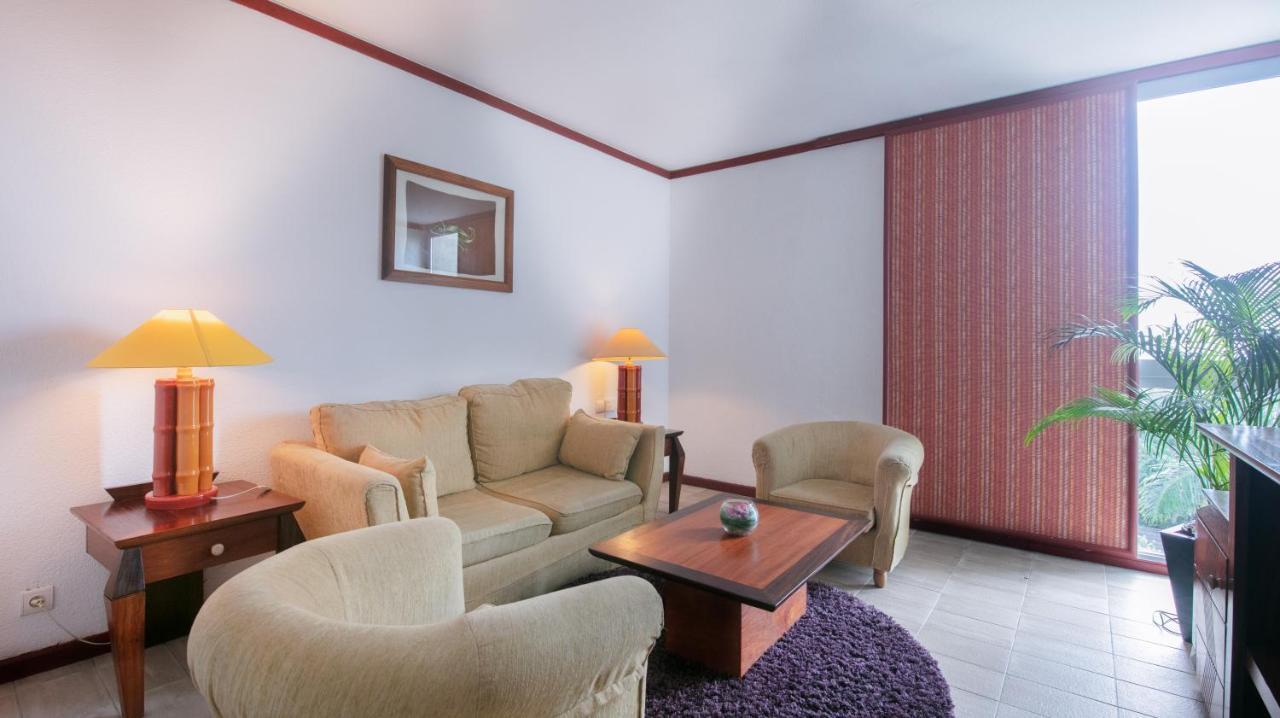 Douala Rabingha Hotel מראה חיצוני תמונה