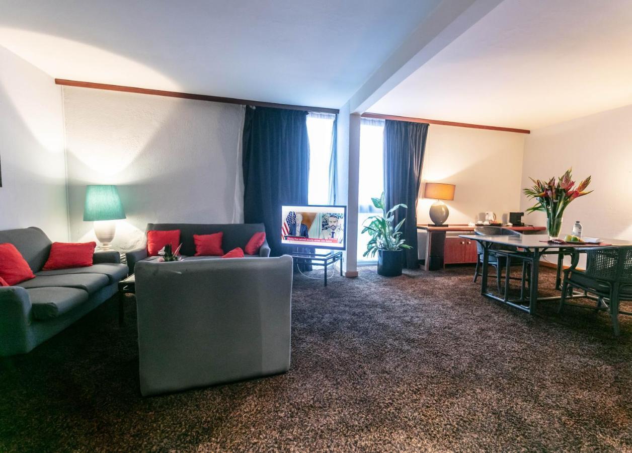 Douala Rabingha Hotel מראה חיצוני תמונה